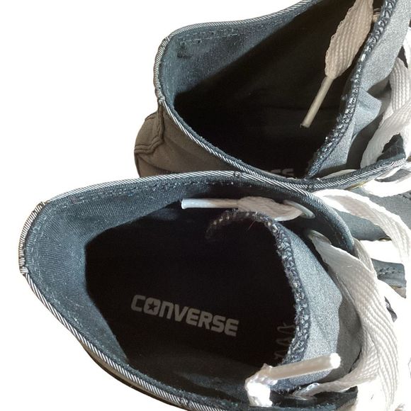 Converse Chuck Taylor Hi Top All Star Sneakers Size Women’s 10 Men’s Size 8 - Picture 16 of 16